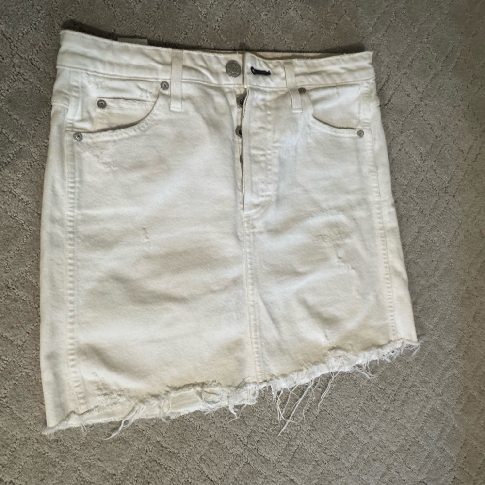 AMO Cream Denim Skirt
